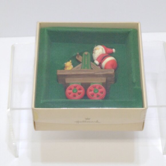 Hallmark Ornament 1983 Here Comes Santa Express Train Handcar 5th in Series #5 - Picture 6 of 6